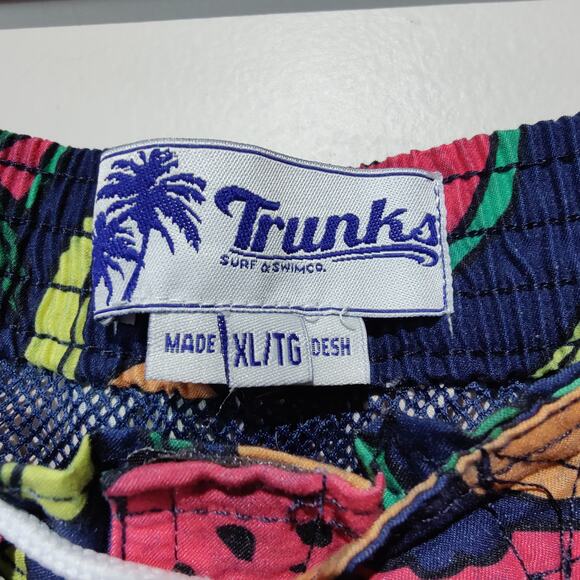 Trunks Surf & Swim Co Men's Sz XL Fruit Mesh Lined Swim Shorts Pockets Navy - Picture 2 of 6